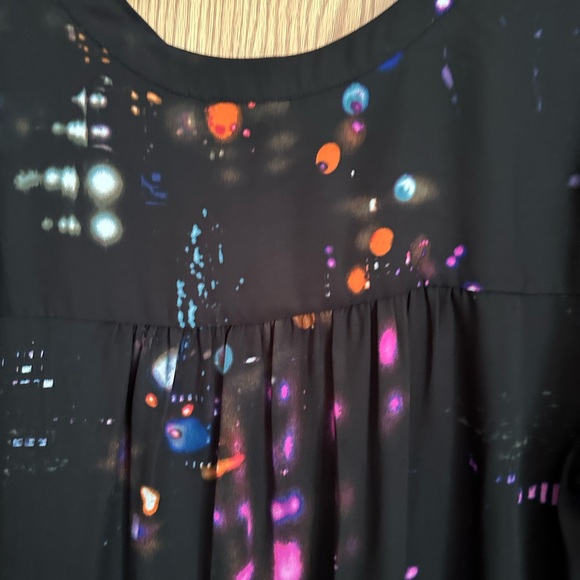 Melissa McCarthy Seven7 pin tuck tunic length blouse 1X EUC, long button sleeves - Picture 9 of 9